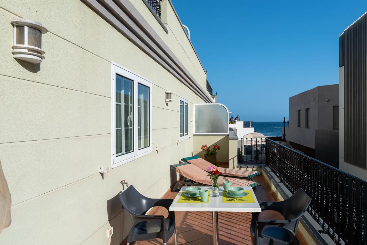 Edificio Playa Apartment Пуерто де Мохан Екстериор снимка